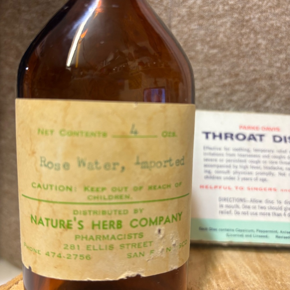 Vintage Nature's Herb Company Rose Water Bottle & 1976 Parke-Davis Throat Box - Picture 6 of 9